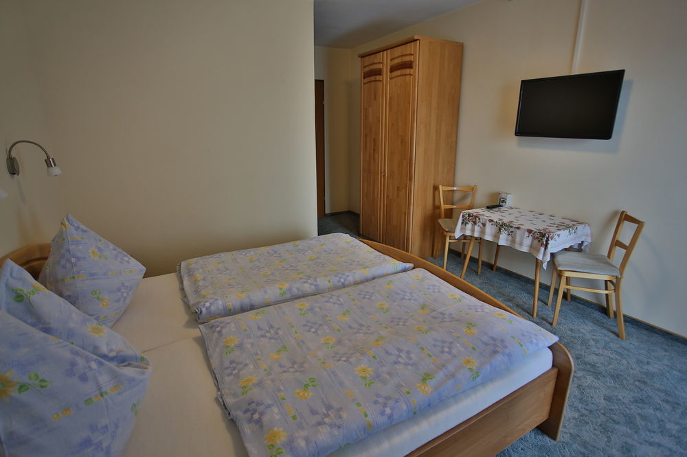 Gasthof Alpenblick Amstetten Bagian luar foto